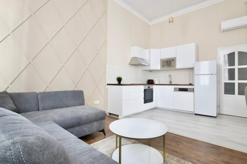 Premium Apartment By Hi5-Vaci Str. 3 Bedroom Budapeşte Dış mekan fotoğraf